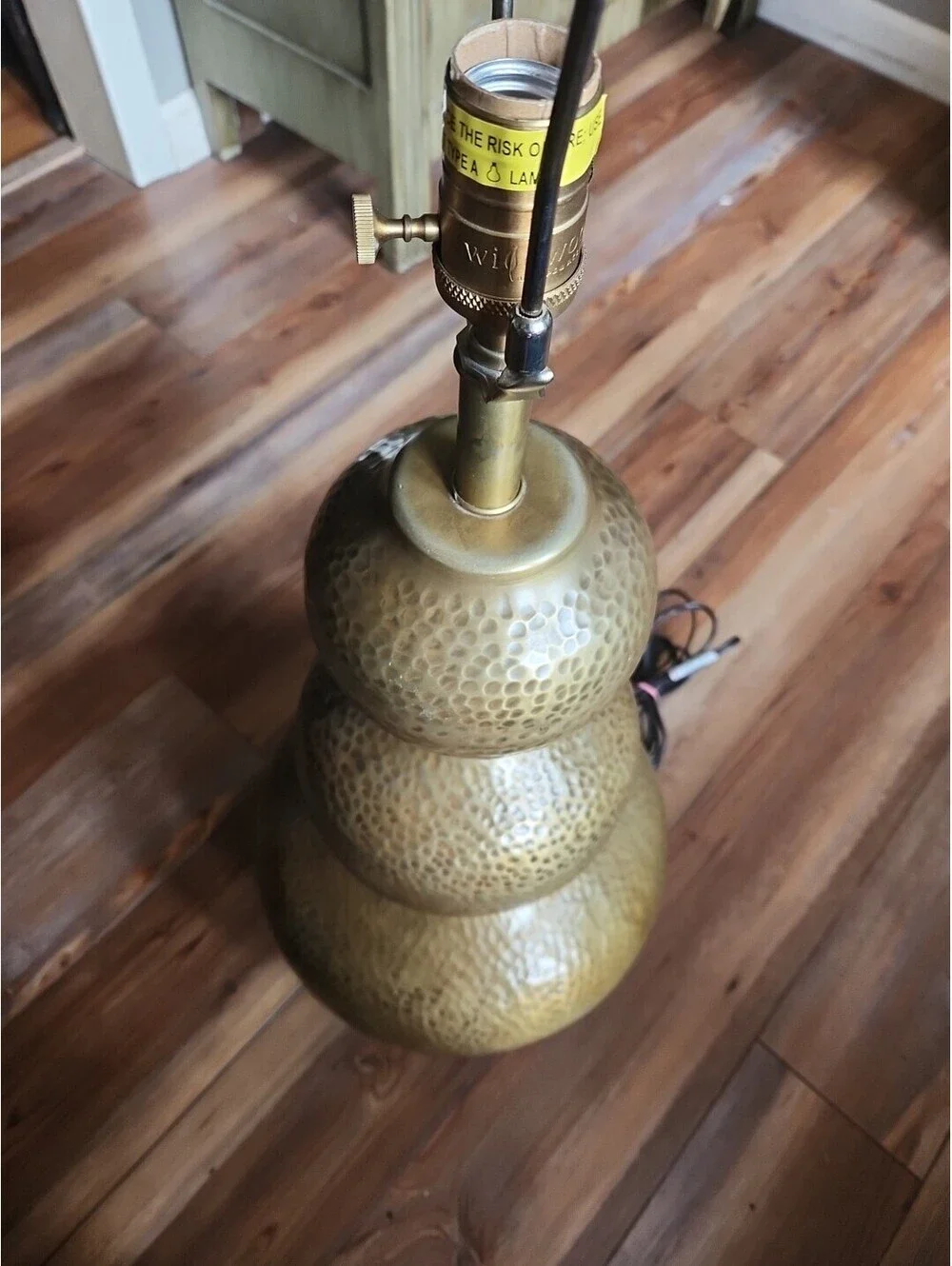 Vintage Handmade Wildwood 2014 Discontinued Brass Gourd Shaped Table Lamp 34